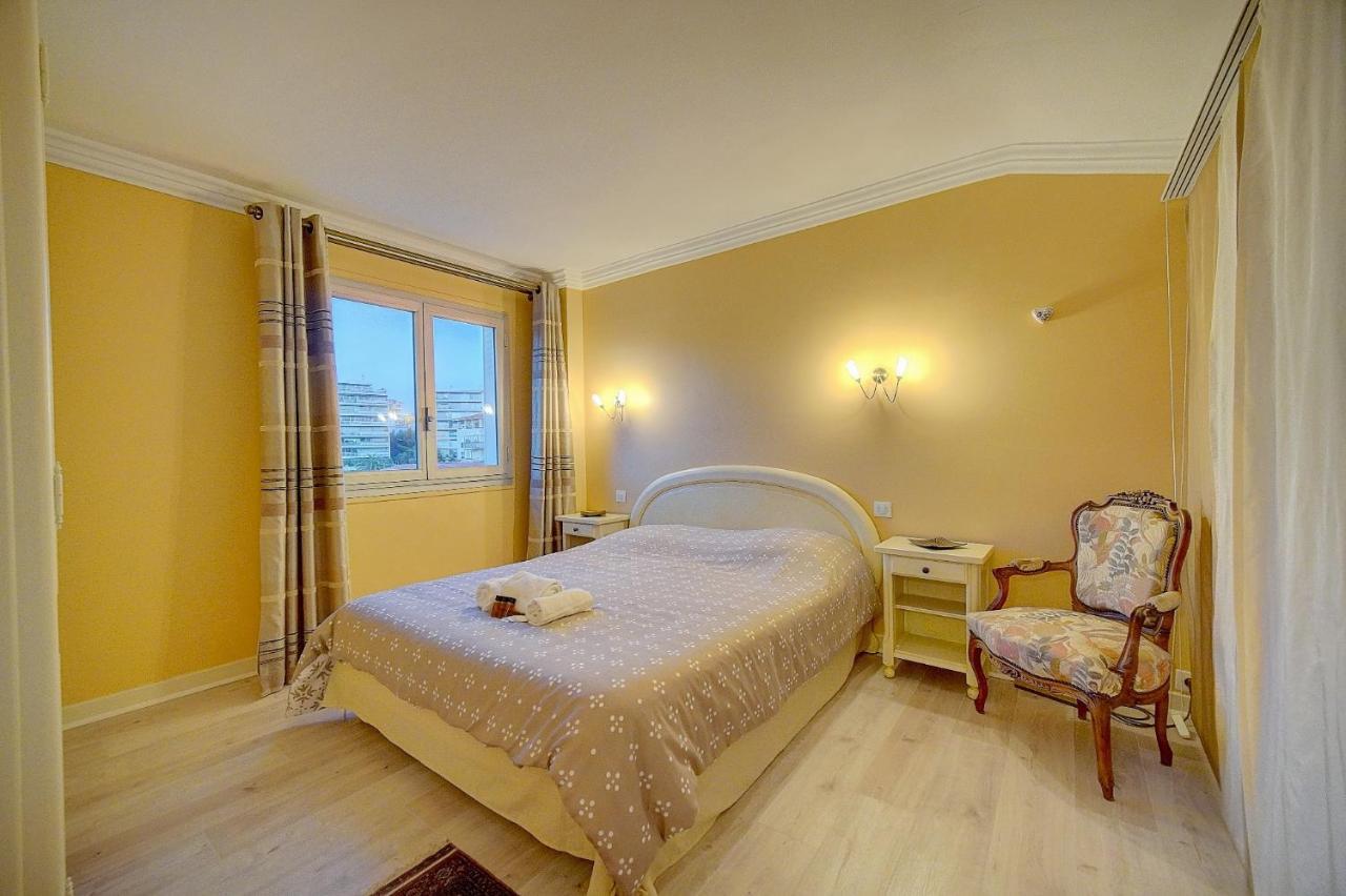 Superbe Duplex Idealement Situe Proche Plages Avec Grande Terrasse Vue Port !L A1B59 Cannes Exterior foto
